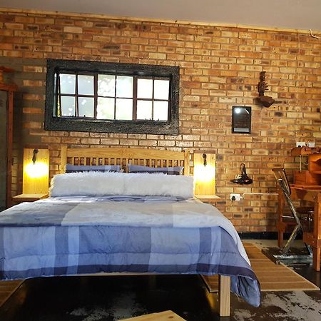 2K City Studios Not Self Catering Граскоп Екстер'єр фото