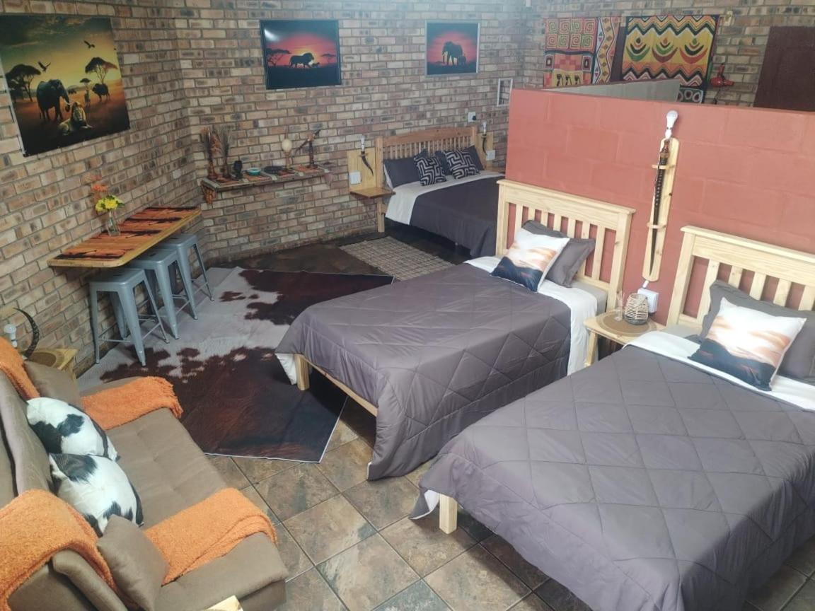 2K City Studios Not Self Catering Граскоп Екстер'єр фото